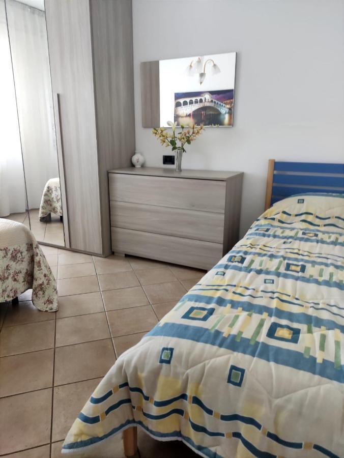 Marina Venice Apartment Мира Экстерьер фото