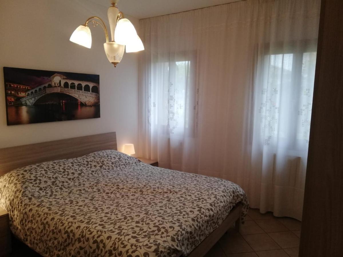 Marina Venice Apartment Мира Экстерьер фото